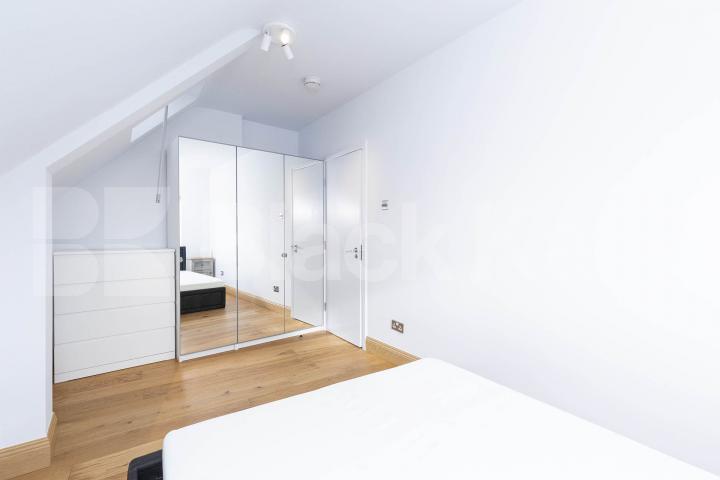 Brand new refurbished 2 bed on the top floor of a gated development  Hargrave Road, Archway